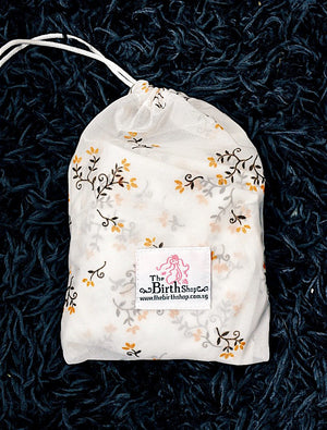 Summer Feather Lightweight Scarf -Floral Buds - The Birth Shop